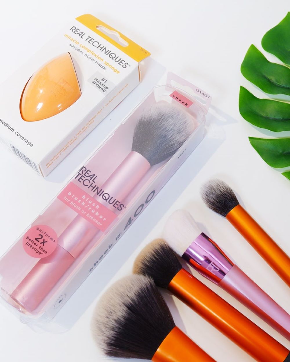 Real Techniques Blush Brush, Real Techniques Blush Brush ราคา , Real Techniques Blush Brush รีวิว , Real Techniques Blush Brush ซื้อ , Real Techniques Blush Brush แปรงแต่งหน้า